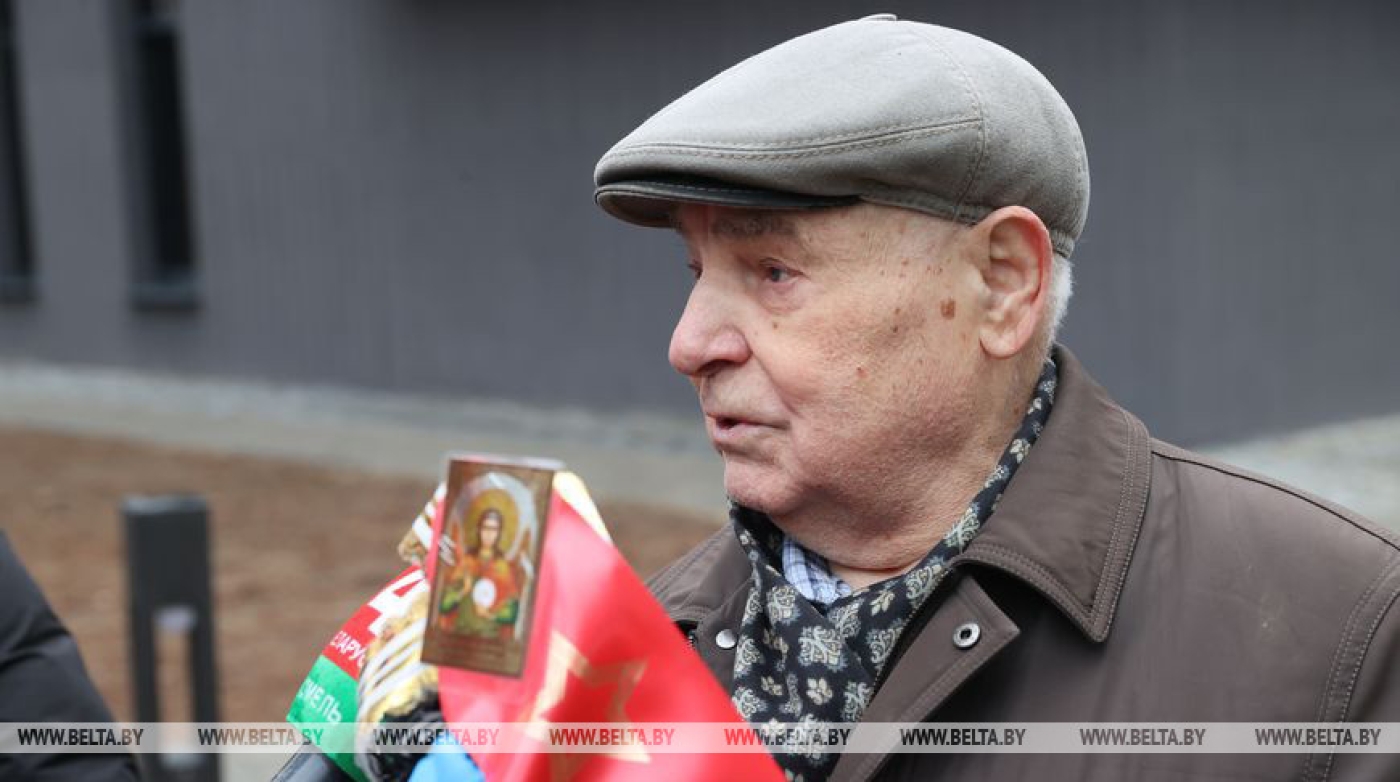 "Кошмары мне снятся до сих пор". Бывший узник Озаричей о лагере смерти