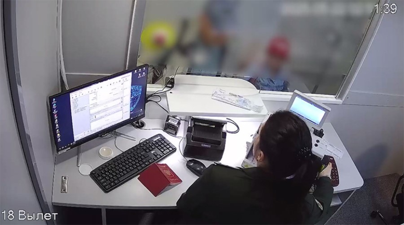 Мужчина похитил дочь и попытался вывезти ее за границу. Его задержали в Минске