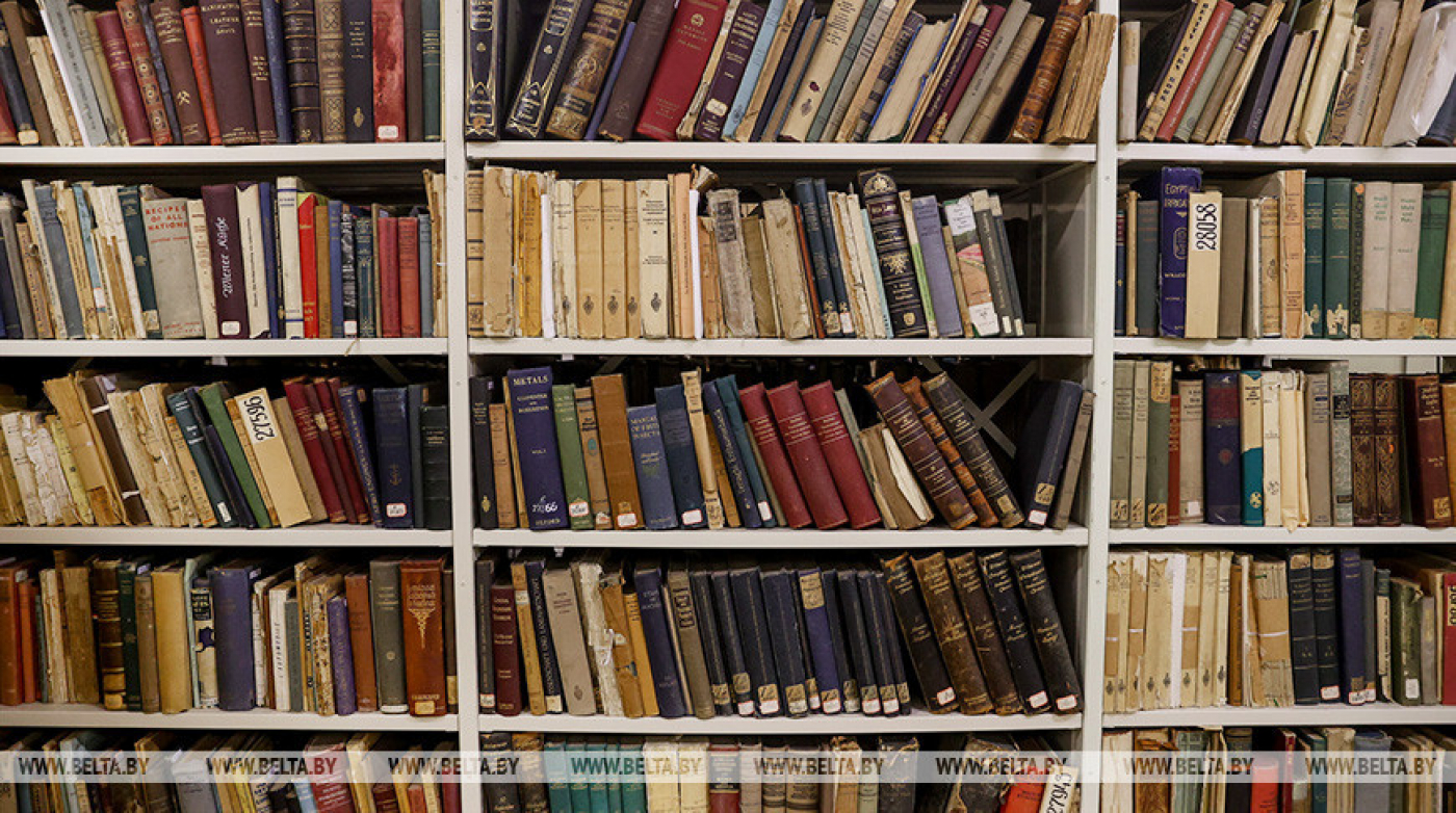 Квесты, кинопоказ: праздничную программу "Коласаўскі дзень" проведут в столичной библиотеке