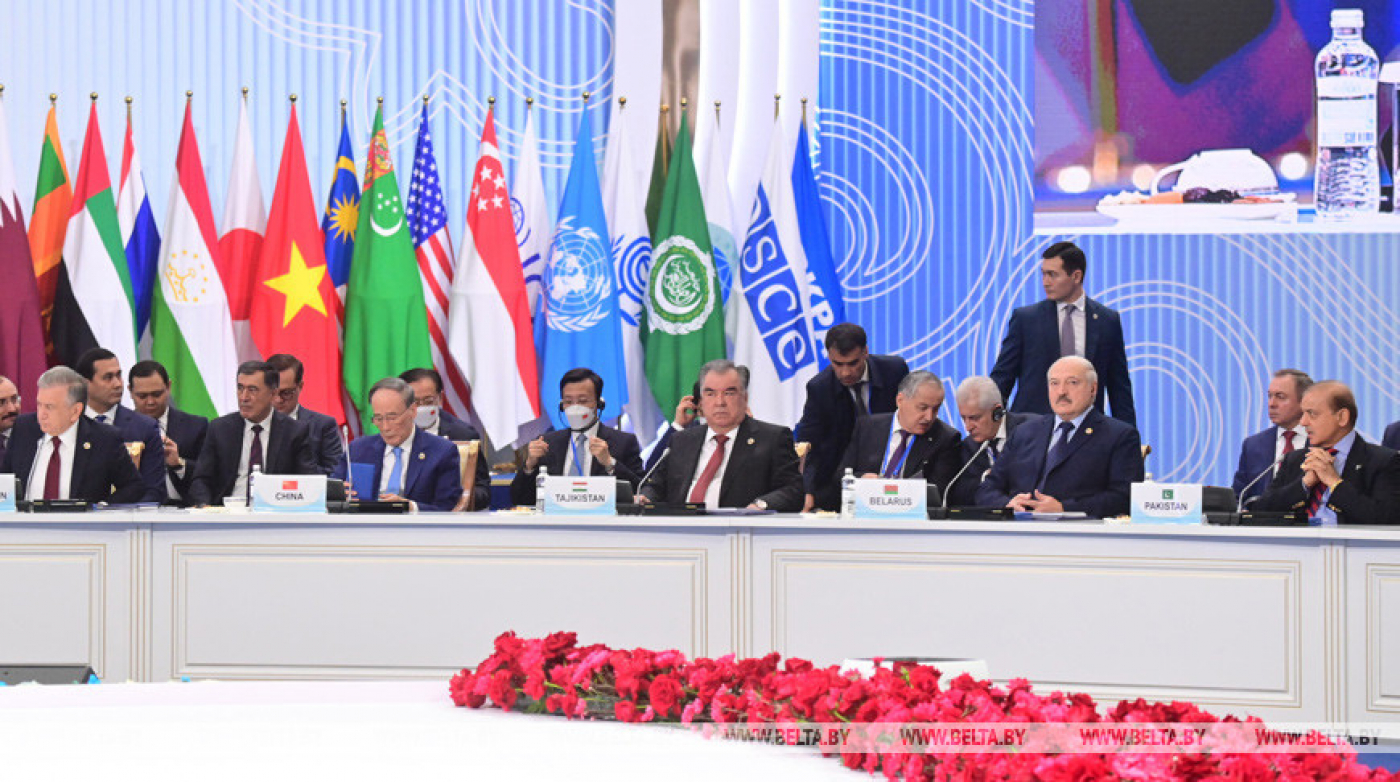 Выйти из кризиса и вернуться на рельсы нормального развития. Мощная речь Лукашенко в Астане