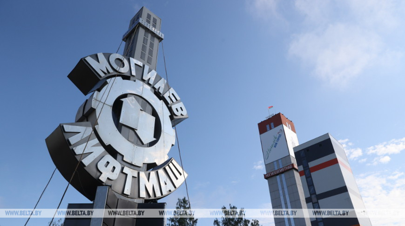 Президент посещает "Могилевлифтмаш"