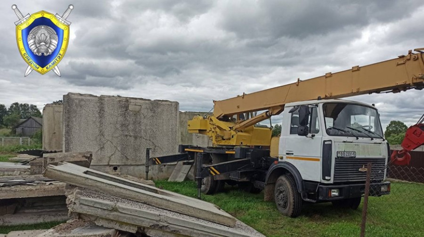 Рабочий погиб при обрушении стены в Воложинском районе