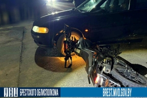 Подросток-мотоциклист и его 14-летний пассажир попали в реанимацию после ДТП в Ивановском районе