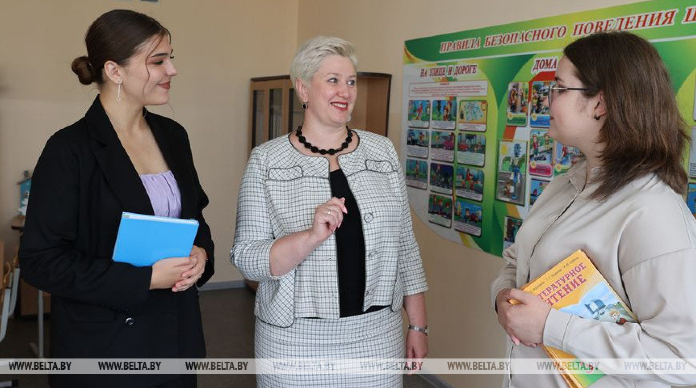 Белстат описал портрет среднестатистического белорусского учителя