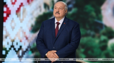 Лукашенко: человечество еще не окунулось в третью мировую войну, но уже идет настоящая информационная война