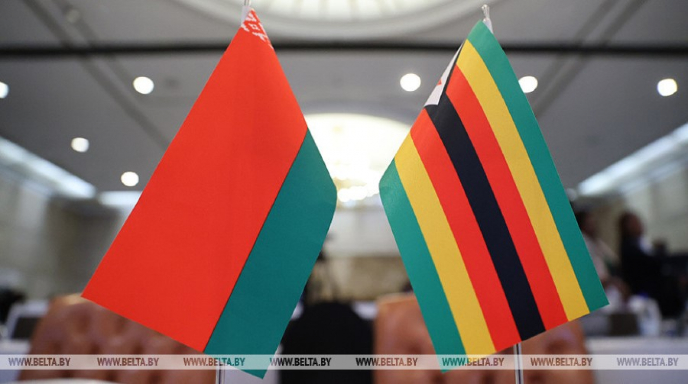 Беларусь и Зимбабве в ходе государственного визита Лукашенко подписали пакет документов