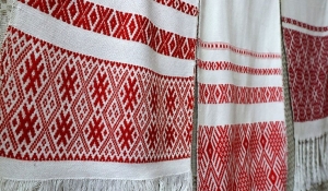 Зачем белорусы приносили с кладбищ рушники, рассказала эксперт