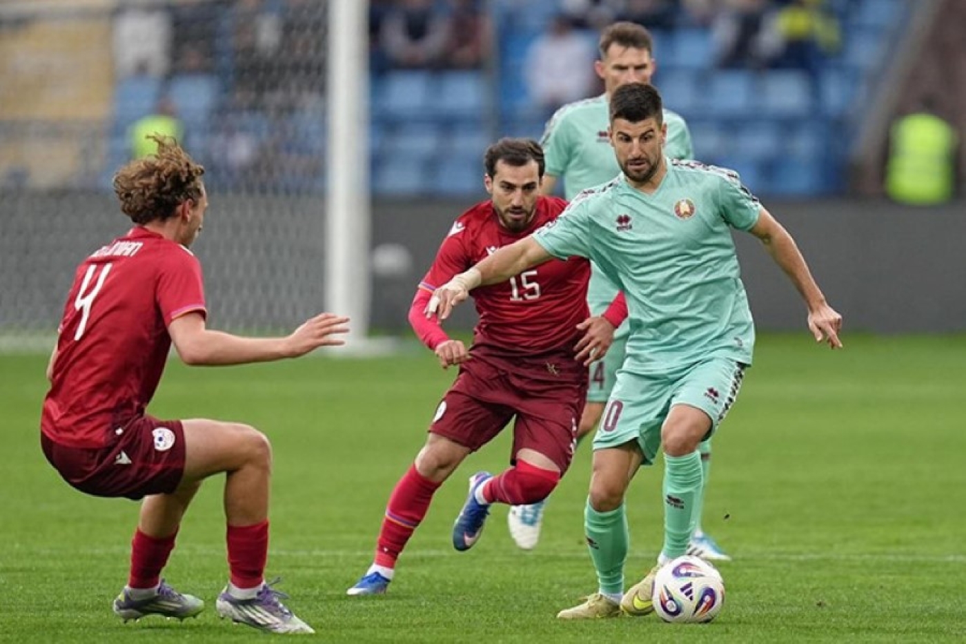 Белорусы победили футболистов Армении в гостевом спарринге