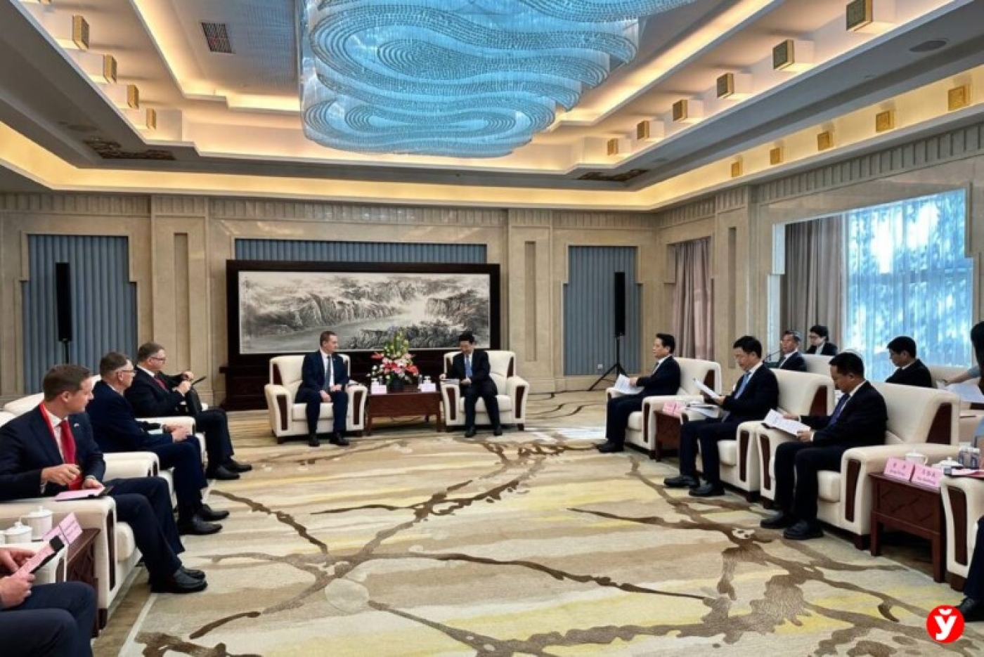 Автокомпоненты и туризм. Какие направления сотрудничества в перспективе у Минской области и Чунцина