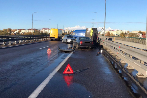 Массовое ДТП на мосту в Березино, столкнулись 5 авто, есть пострадавший