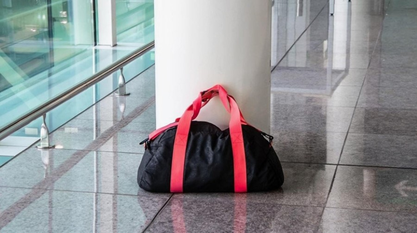 Что делать при обнаружении бесхозных вещей, напомнили в МВД