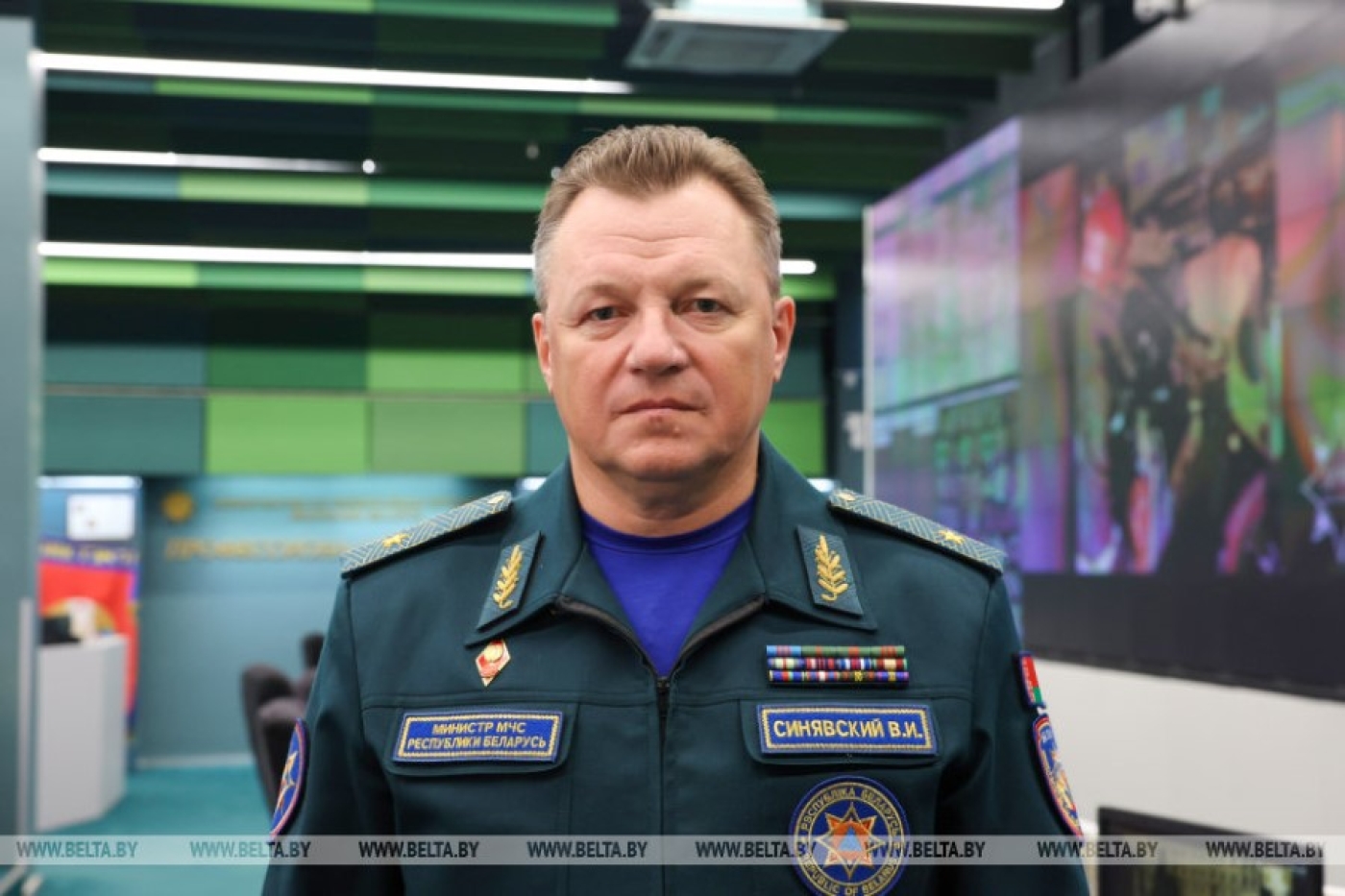 Лукашенко заслушал доклад главы МЧС. В центре внимания - последствия непогоды и их ликвидация