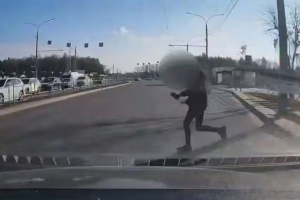 Девочка-подросток попала под колеса авто в Могилеве