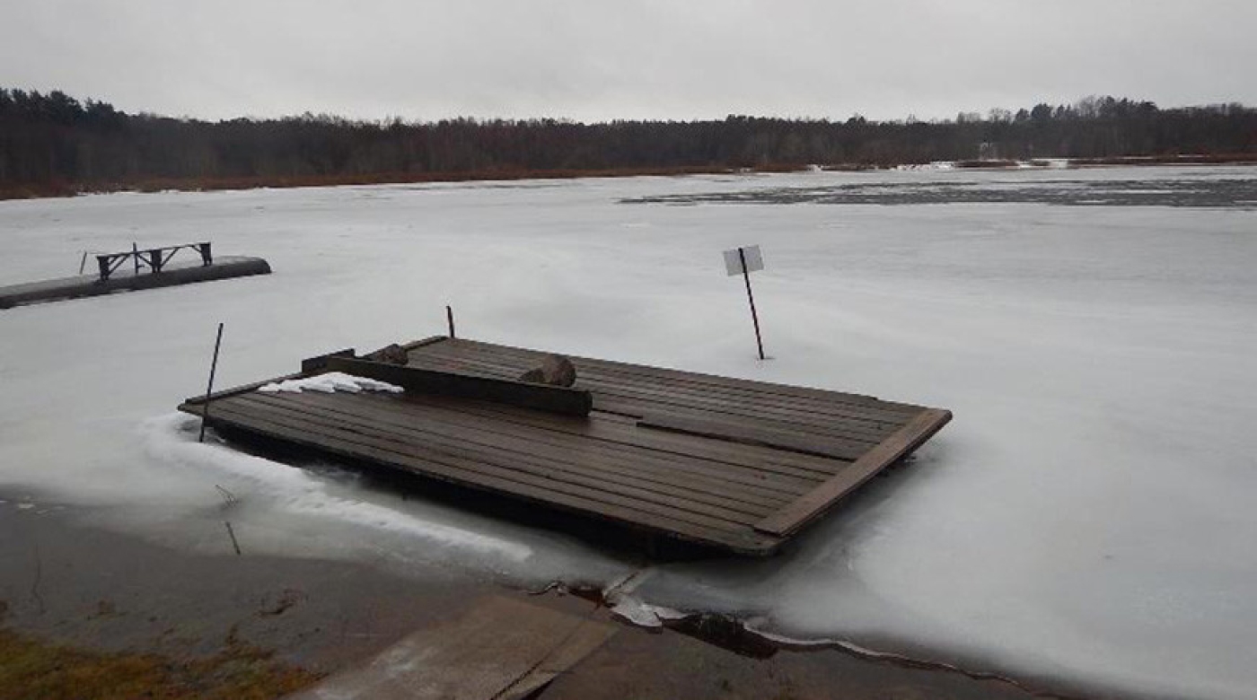 В Витебской области за сутки двое мужчин утонули, еще двое едва не стали жертвами подледной рыбалки