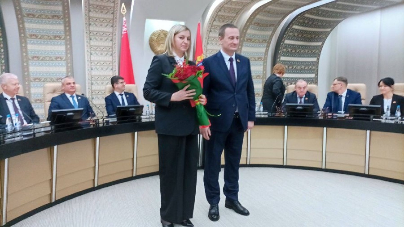 Александр Турчин вручил государственные награды заслуженным работникам Минщины