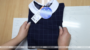 Деловой не значит скучный. Как создаются наряды для школьников