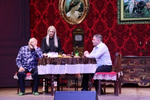 «Ретро» вновь собрал березинцев в Международный день театров