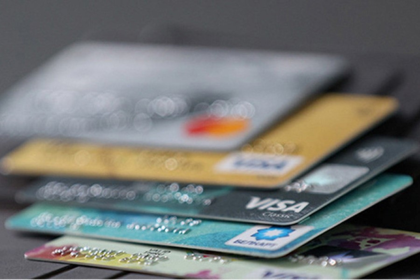 Балансы по карточкам нескольких банков восстановлены, технический сбой устранен