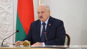 Лукашенко об уборочной кампании: темпы без качества никому не нужны