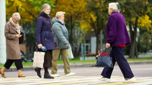 Пенсии в Беларуси будут повышены с 1 декабря на 5%