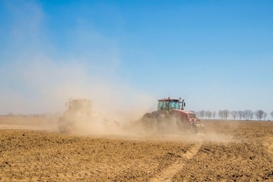 Комитет госконтроля Минщины указал на недостатки в ходе подготовки к посевной кампании