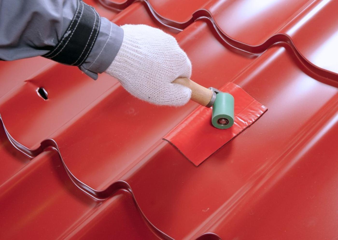 Помогите: протекает кровля!