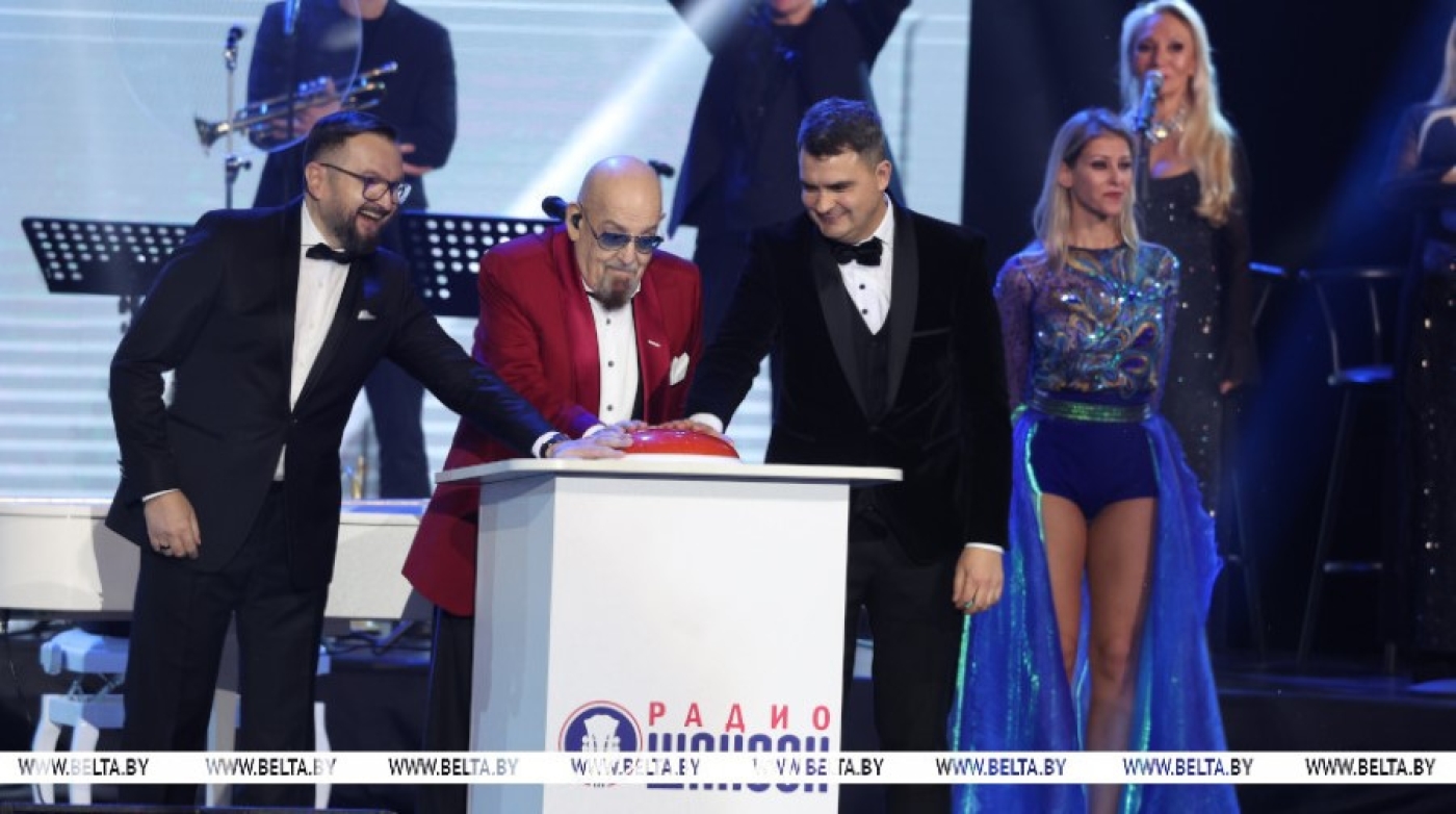 Торжественный старт белорусского эфира "Радио Шансон" дали на "Душевном фестивале" в Минске