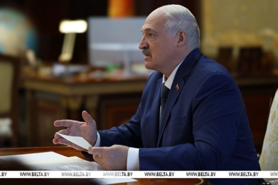 Лукашенко поручил запретить поездки за рубеж детских групп без госнадзора и разрешения