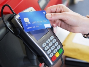 Банковские карточки могут не работать в Беларуси ночью 18 мая