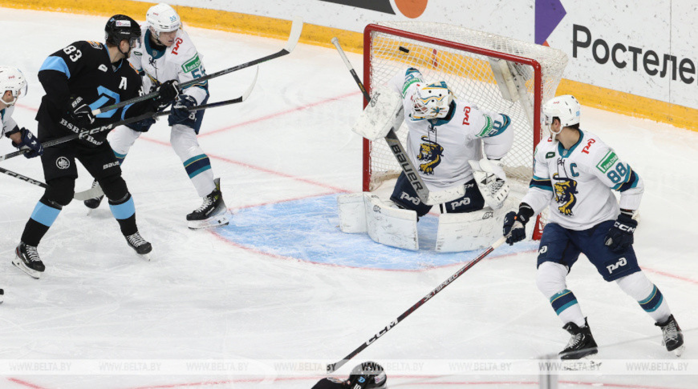 Хоккеисты минского "Динамо" отправили шесть шайб в ворота ХК "Сочи"
