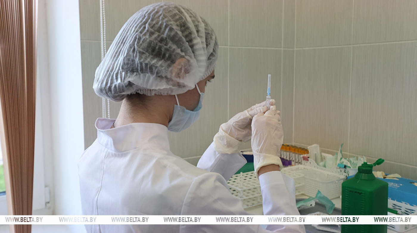 В Беларуси завершены клинические испытания отечественной вакцины против COVID-19