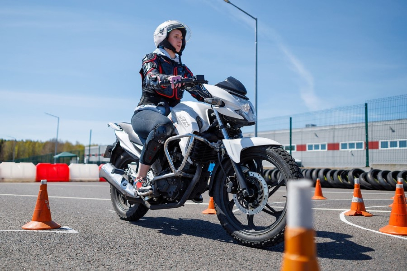 Права на мопед и мотоцикл: что нужно знать о категориях «АМ», «А1» и «А»