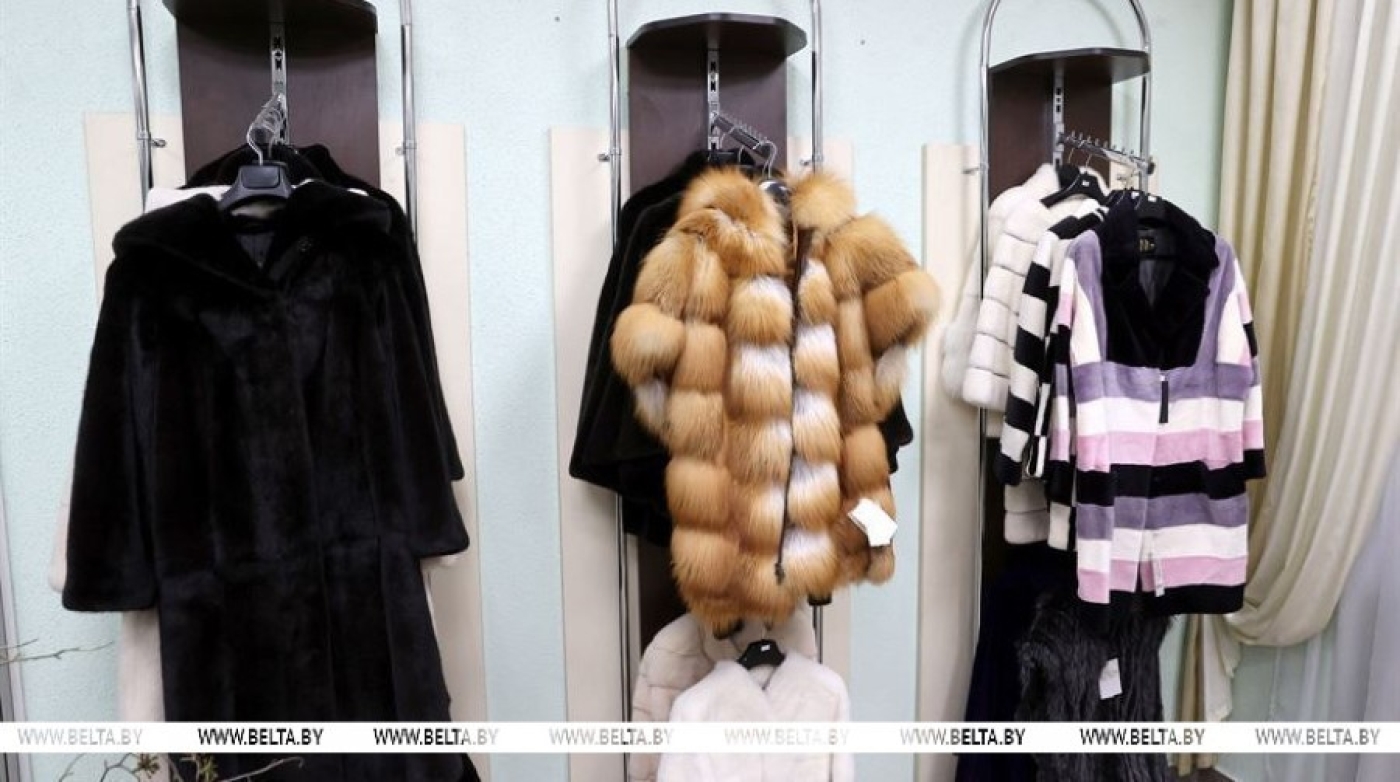 "Разве трудно пошить шубы и шапки?" Лукашенко поставил задачу торговать не сырьем, а готовыми изделиями