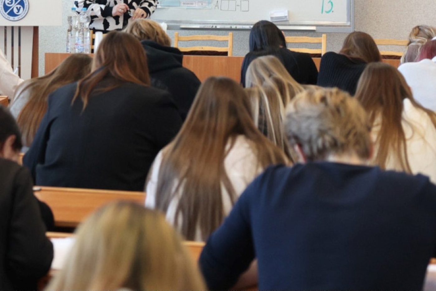 Можно ли учащимся с сахарным диабетом приносить телефоны на ЦЭ, рассказали в Министерстве образования