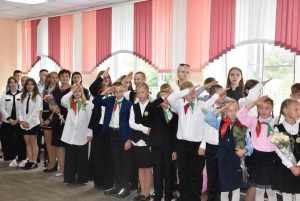 Первый звонок в Капланецкой школе!