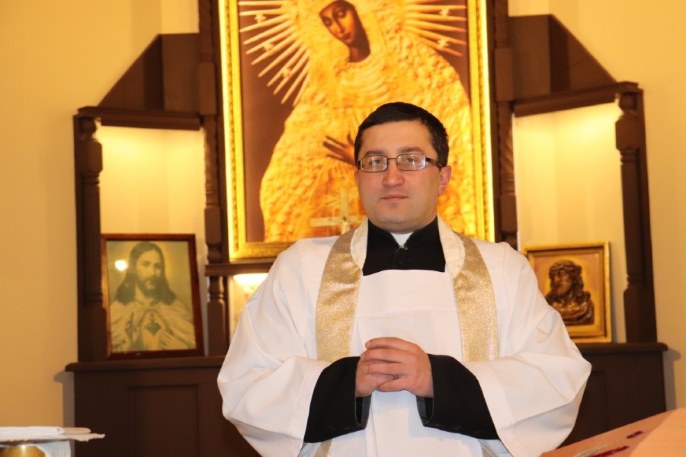 Запрашаем вернікаў у касцёл