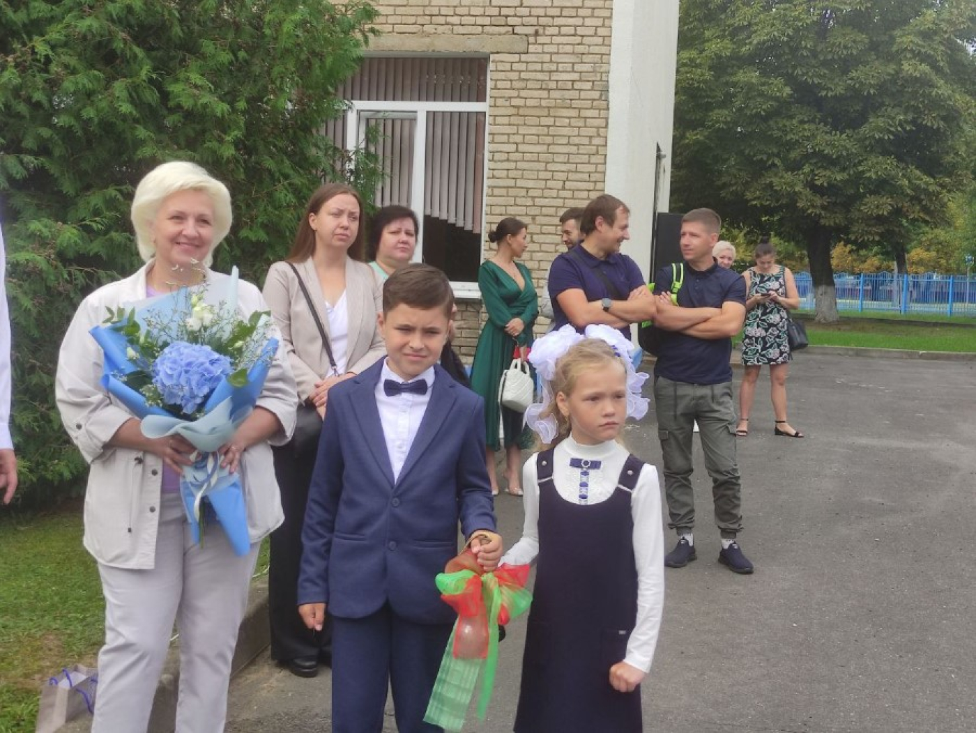 Отправляемся на линейку в гимназию