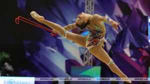 "Здесь красота, талант и сила". Первыми в борьбу за медали Игр вступили гимнастки