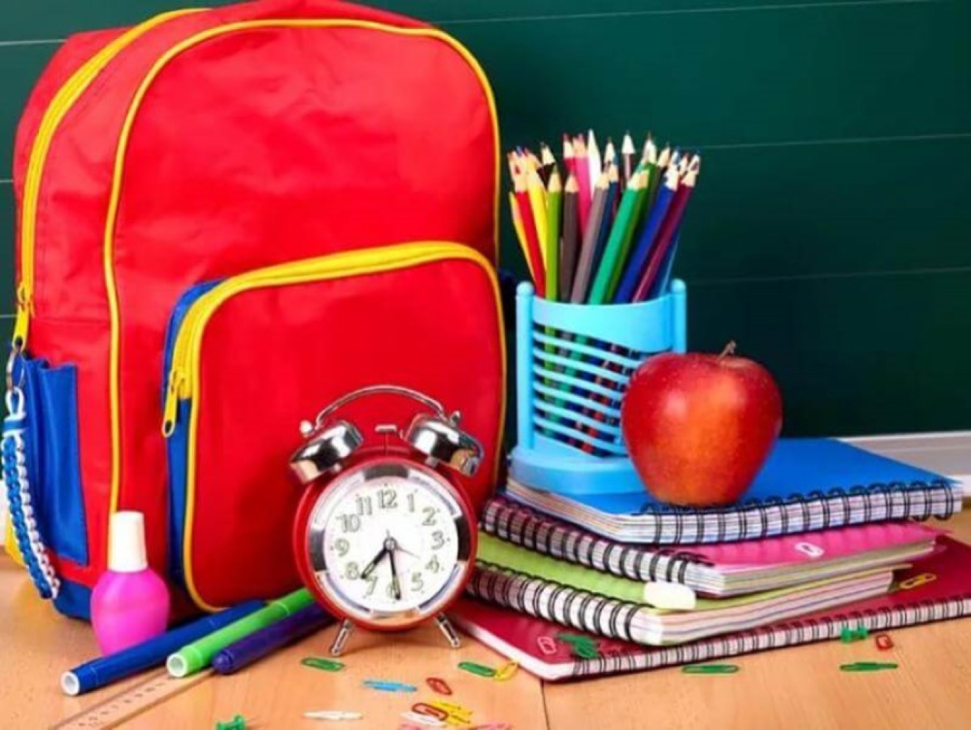 "Соберем портфель в школу": более 10 тыс. детей в Минской области получили помощь