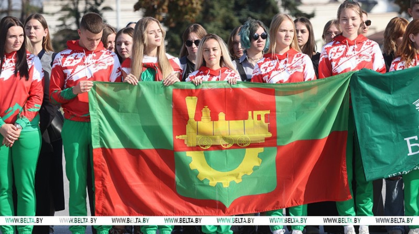 Республиканский проект "Автопоезд #Беларусь.Молодежь.Профи" стартовал в Минске