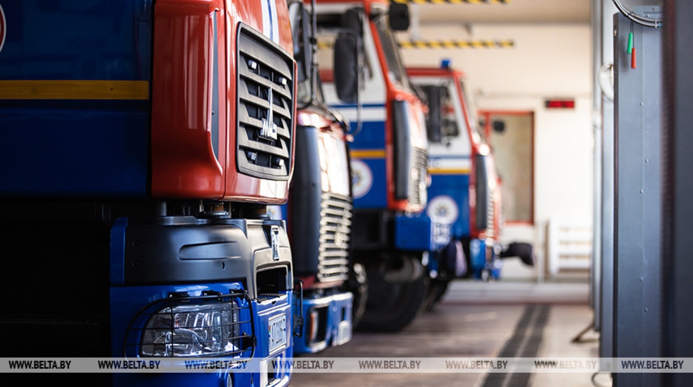 Из-за нарушения правил при огневых работах горел склад в Минске