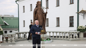 Лукашенко: белорусы противопоставляют западному лицемерию свою спокойную мудрость