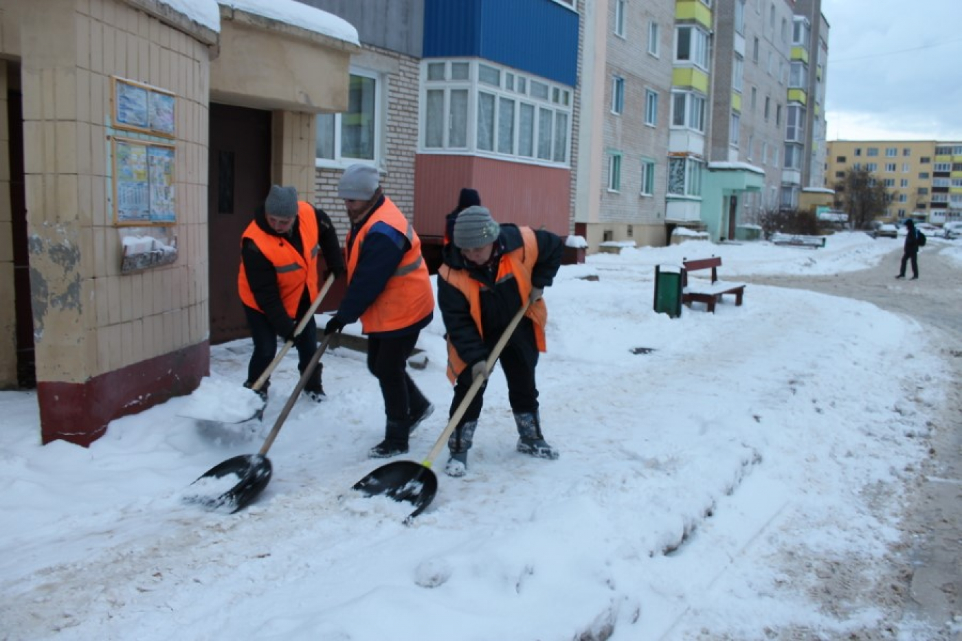 У кругласутачным рэжыме