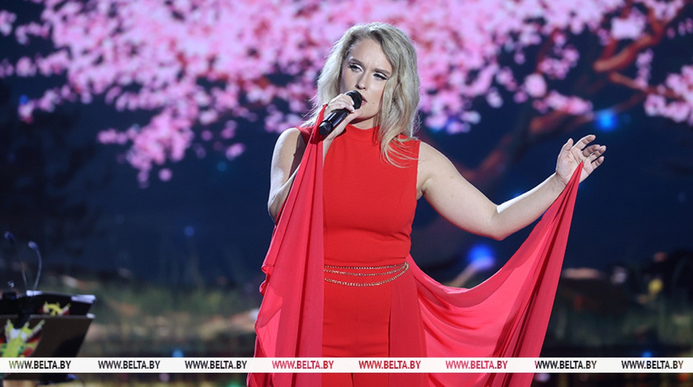 "Каждый артист должен ощутить эту атмосферу". Конкурсантка из России о "Славянском базаре"