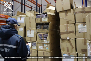 Указав в документах лишь половину перемещаемого товара, намеревались сэкономить на таможенных платежах порядка 50 тыс. рублей. Нарушение выявлено минскими таможенниками