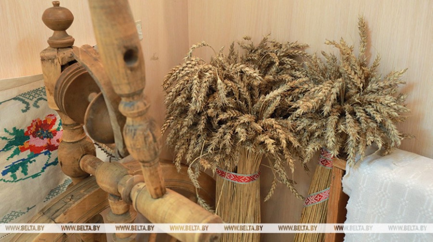 Каравай и мастер-классы по ткачеству. Что привезли белорусы на Международный фестиваль ремесел в Индии