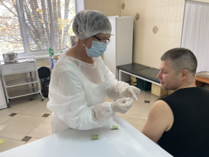 Вакцинация от гриппа и коронавирусной инфекции в один день!