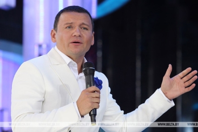 Лукашенко поздравил народного артиста России Александра Олешко с юбилеем