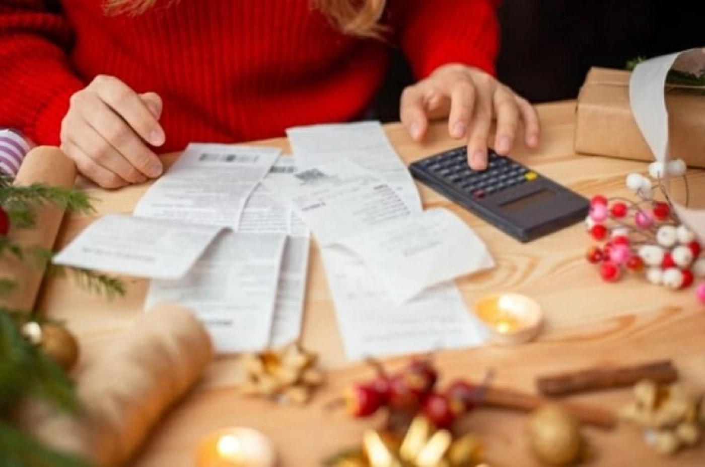 Являются ли подарки к Новому году объектом для начисления страховых взносов?