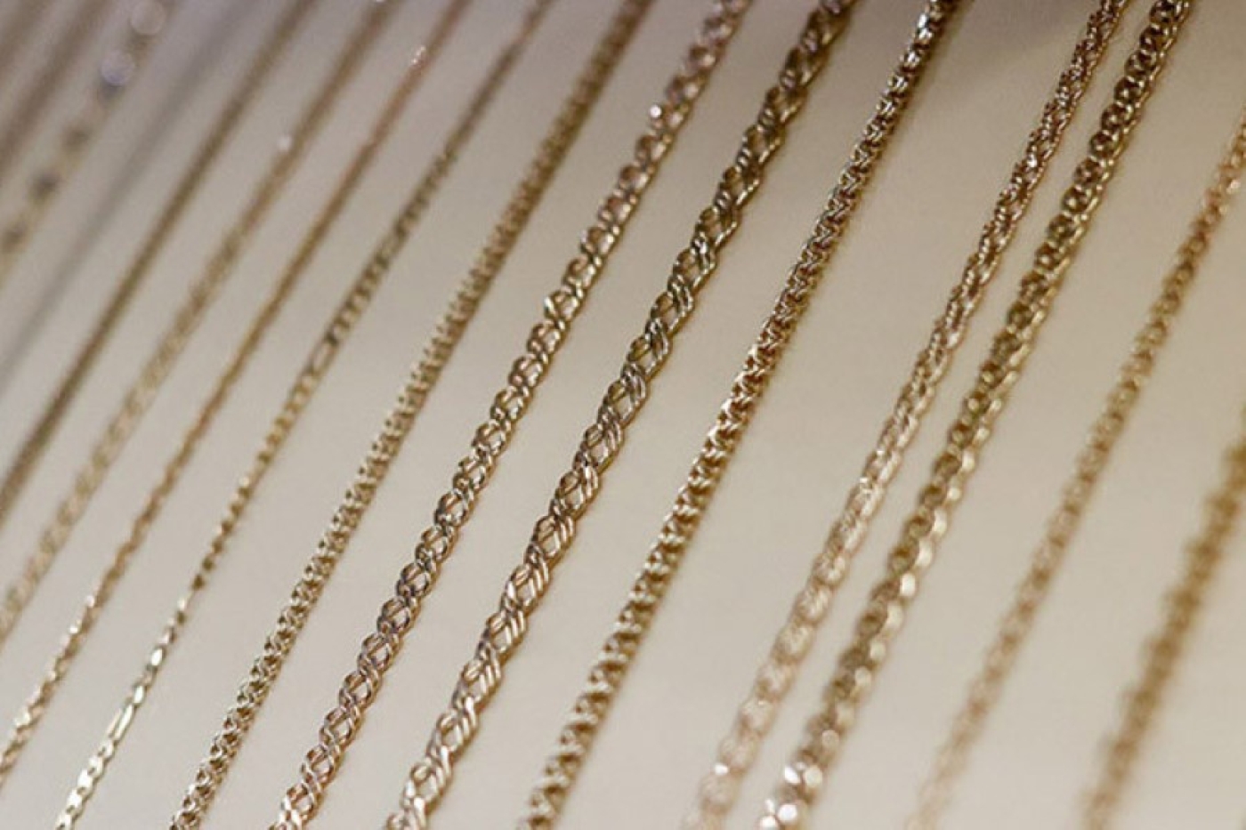 Цены на скупаемые у населения драгметаллы скорректированы Минфином